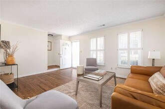834 Heritage Square in Decatur, GA - Building Photo - Building Photo