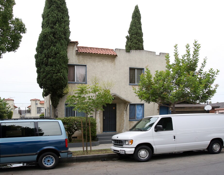 Salt Lake Apartments in Long Beach, CA - Building Photo