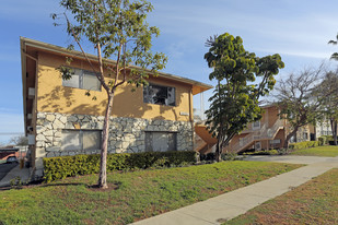 14353-14357 Rosecrans Ave Apartments