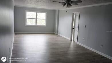 4111 Lake Bayshore Dr in Bradenton, FL - Building Photo - Building Photo