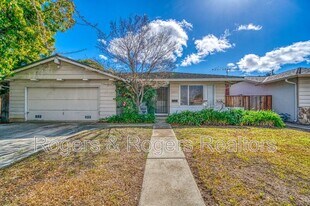 4690 Williams Rd in San Jose, CA - Building Photo