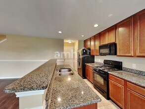 15326 Boulder Hollow Ln in Cypress, TX - Foto de edificio - Building Photo