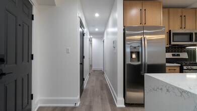 4745 N Beacon St in Chicago, IL - Building Photo - Building Photo
