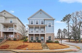 811 Corsiglia Farm in Marietta, GA - Building Photo - Building Photo