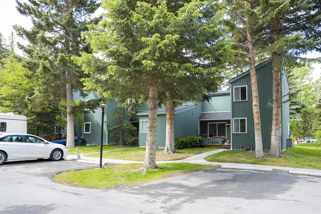 177 Marmot Cres