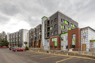 Londonderry in Edmonton, AB - Building Photo - Building Photo