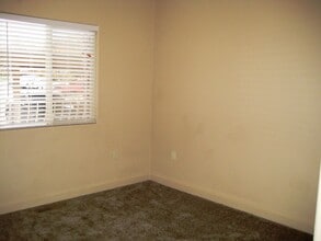 700 N Main St in Washington, UT - Building Photo - Building Photo