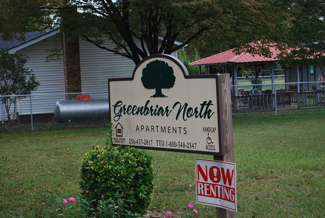 Greenbriar North in Stevenson, AL - Foto de edificio