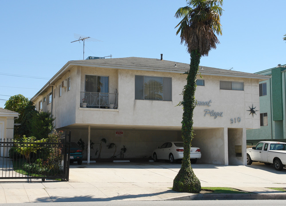 Edgement Playa in Los Angeles, CA - Foto de edificio