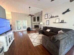 1577 Compass Ct in Kissimmee, FL - Building Photo - Building Photo