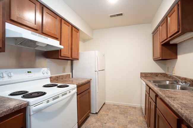 Fox Acres Apartments
