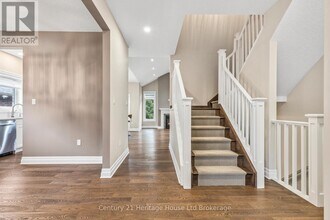 1038 Trailsway Ave in London, ON - Building Photo - Building Photo