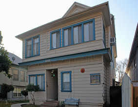 1818 E St in Sacramento, CA - Building Photo - Building Photo