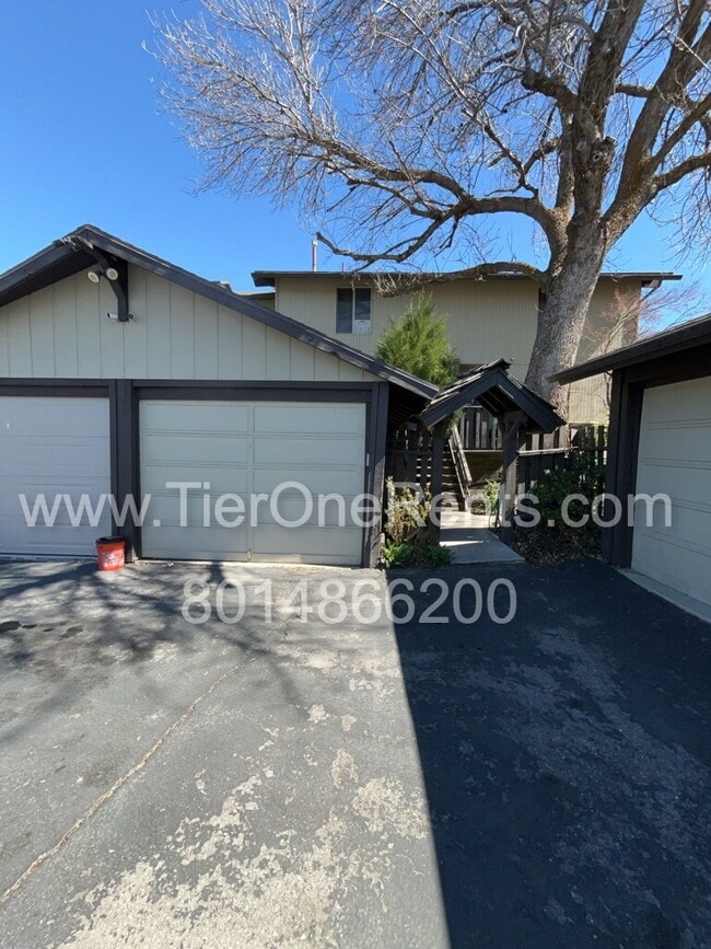4775 S Pintail Ct in Millcreek, UT - Building Photo - Building Photo
