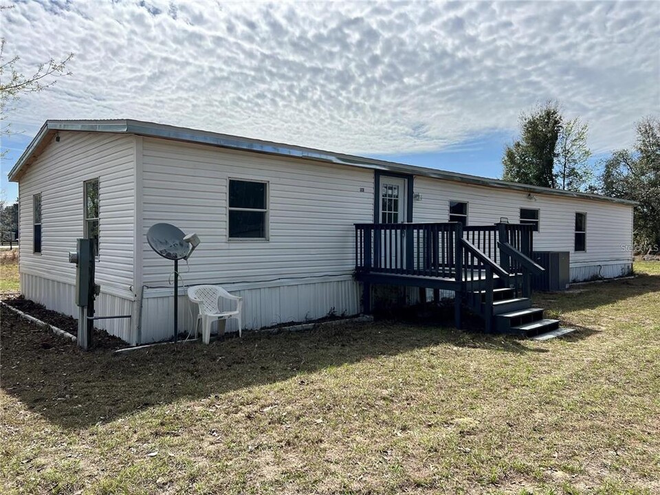 3038 SW 165th Avenue Rd in Ocala, FL - Building Photo