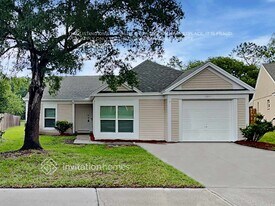 1011 Kasell Pl in Oviedo, FL - Building Photo