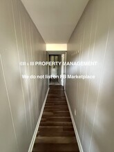 8322 Kessler St in Overland Park, KS - Building Photo - Building Photo