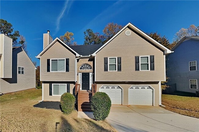 property at 1050 Augusta Woods Dr