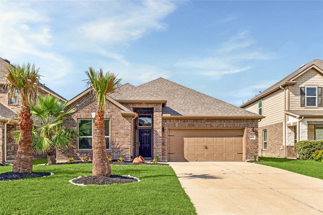 14019 Harmony Ridge Trl in Pearland, TX - Building Photo