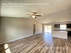 16741 SW 21st Terrace Rd in Ocala, FL - Building Photo - Building Photo