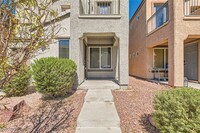 6952 Graceful Cloud Ave in Las Vegas, NV - Foto de edificio - Building Photo