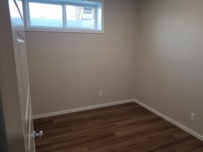 17816 73 St NW in Edmonton, AB - Building Photo - Building Photo