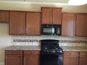 736 Westmoreland Ln NE in Lawrenceville, GA - Building Photo - Building Photo