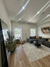 1714 Euclid St NW in Washington, DC - Building Photo - Building Photo