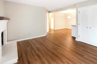 17048 Sandalwood Creek Dr in Wildwood, MO - Building Photo - Building Photo