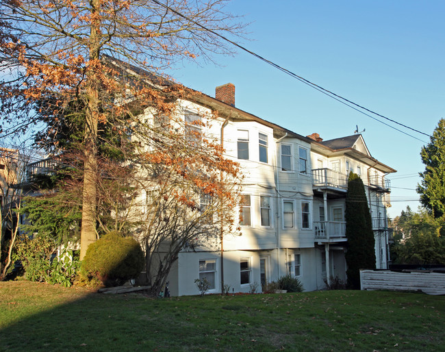 Caracol in Seattle, WA - Building Photo - Building Photo