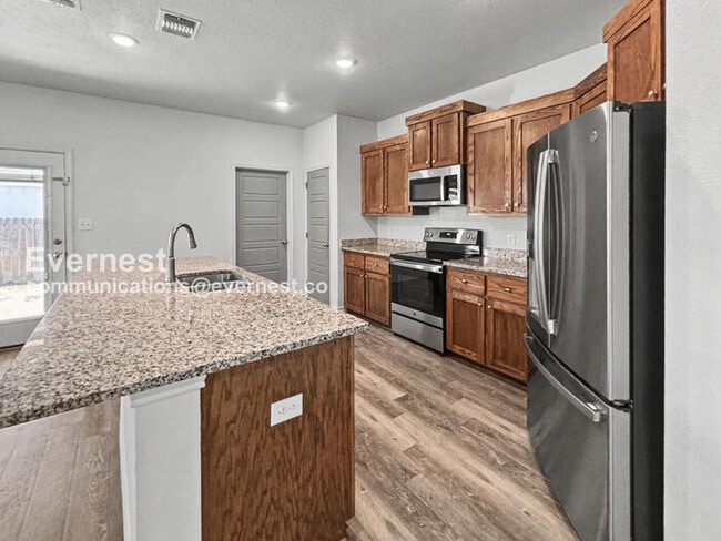 702 Freedom Cir in Nolanville, TX - Building Photo - Building Photo