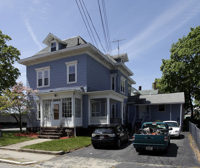 40 Bank St in Attleboro, MA - Building Photo - Building Photo