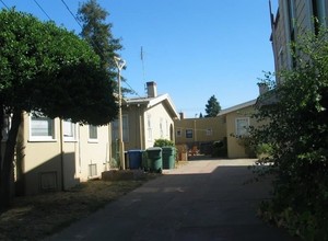 1630 9th St in Alameda, CA - Building Photo - Building Photo