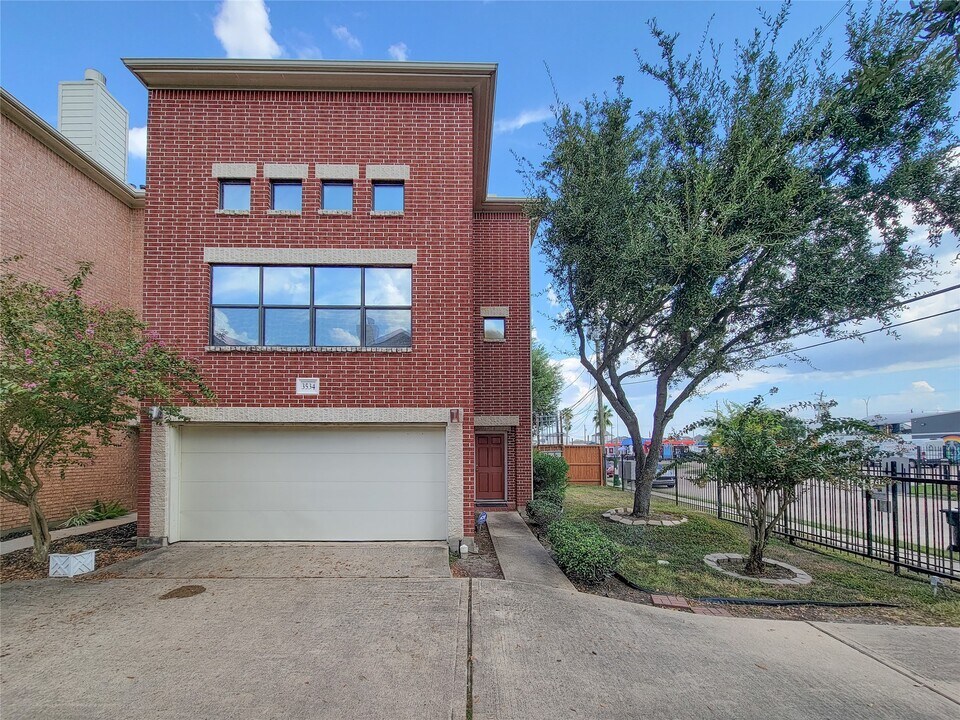 3534 Omeara Dr in Houston, TX - Building Photo