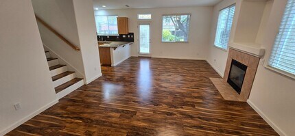 2512 Bickford Cir in Fairfield, CA - Building Photo - Building Photo