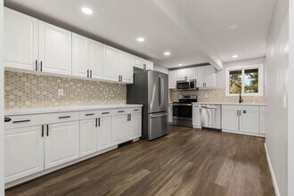 923 N 100th St in Seattle, WA - Building Photo - Building Photo