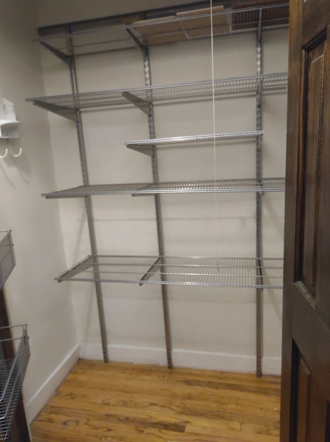 539 W Addison St, Unit 1S in Chicago, IL - Building Photo - Building Photo