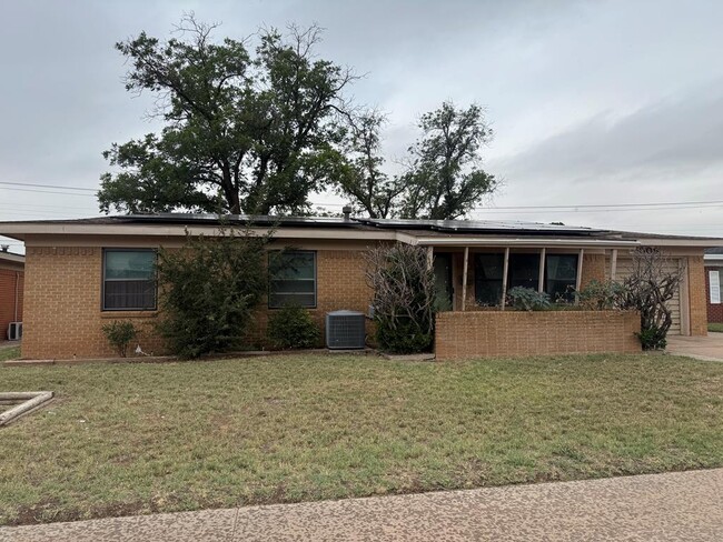 property at 1009 NW 13th St