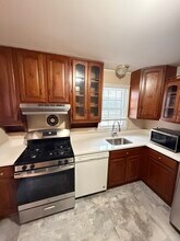 8610 35th Ave in College Park, MD - Building Photo - Building Photo