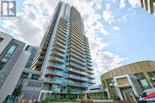 27-927 McMahon Dr