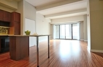 180 N Michigan Ave in Chicago, IL - Building Photo - Building Photo