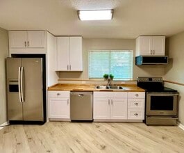 303 9th St, Unit B in Belgrade, MT - Building Photo - Building Photo
