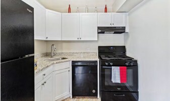 The Enclave at Kings Orchard in Odenton, MD - Building Photo