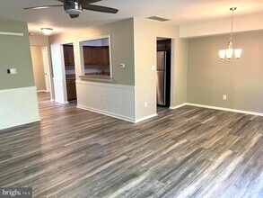 208 Allens Ln in Harrison Township, NJ - Building Photo - Building Photo