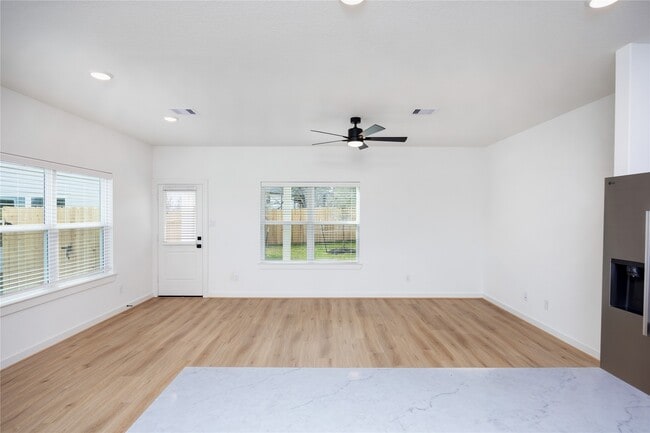 property at 1997 Longmire Villas Ct