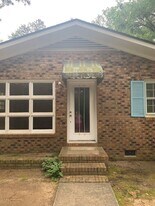 13001 Elm Ave in Laurinburg, NC - Building Photo