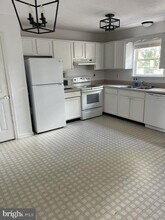 308 Stratford Dr in Winchester, VA - Building Photo - Building Photo