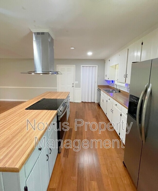property at 135 Muse Bridge Rd