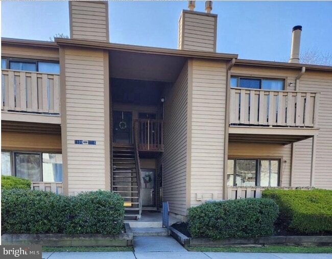 property at 2115 Woodhollow Dr