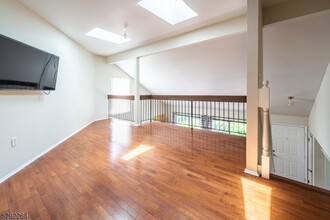 221 Arrowood Way in Bernards, NJ - Building Photo - Building Photo